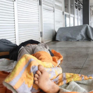 Câmara de Vitória reprova PL que proibia pessoas em situação de rua na capital