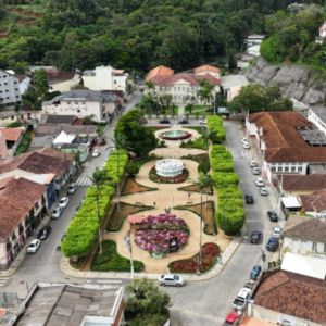 MP de Contas pede suspensão de aumento salarial de prefeitos em nove cidades do ES