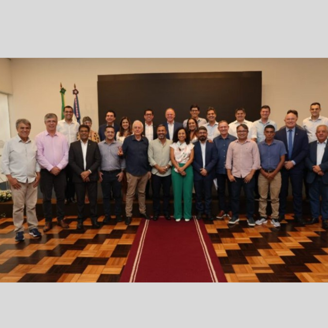 Governador chama deputados para discutir Mesa Diretora da Ales