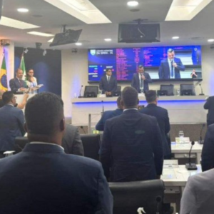 Câmara da Serra aprova reajuste do vale-alimentação, bônus para Guarda e novos cargos