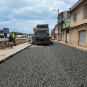Vila Velha: Prefeitura realiza obras de infraestrutura em vias da Grande Cobilândia