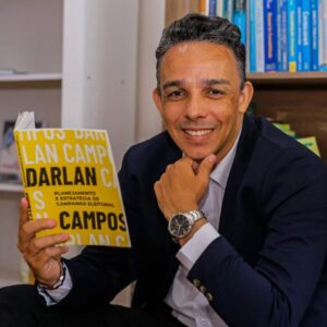 Marketing governamental x Marketing eleitoral: estratégias e metáforas na comunicação política