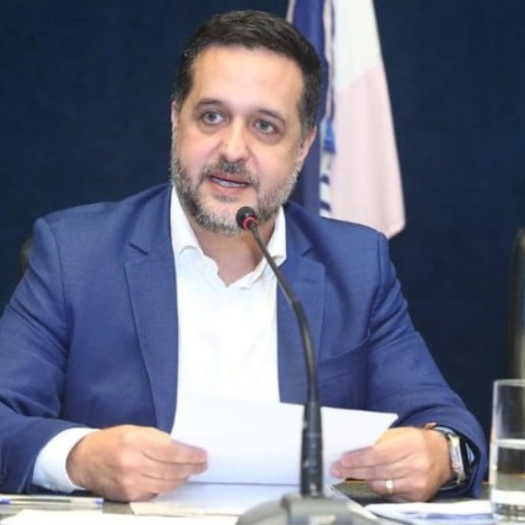 Gandini leva comitivas de Pancas e Nova Venécia à Cesan para cobrar melhorias no abastecimento de água e saneamento