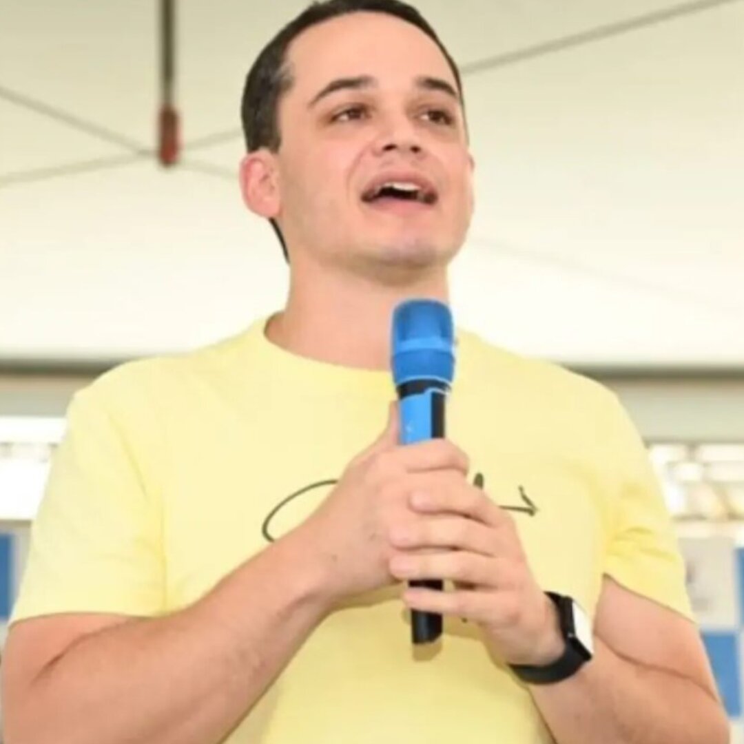 Pazolini lidera em todos os cenários para o Governo