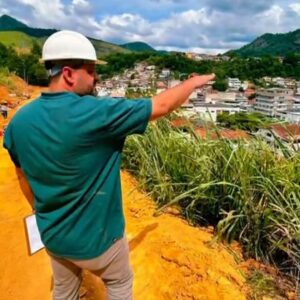 Prefeitura de João Neiva promove visita técnica nas obras de pavimentação e drenagem do Bairro Ernesto Silva (Pestallozi)