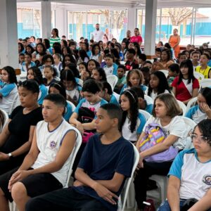 Pinheiros: Ano letivo tem inicio para 3666 alunos da rede municipal de ensino