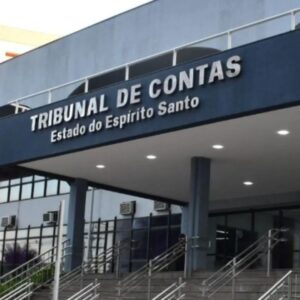 Licitação milionária de kits escolares para 15 cidades do ES é suspensa