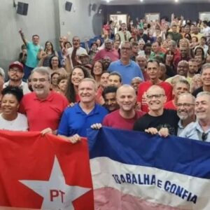 Reeleição de Lula, vagas no Congresso e governo? O que esperar do PT no ES