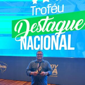 Destaque nacional: Renan Delfino é premiado e garante 14 milhões em investimentos para Anchieta