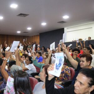 Viana: Prefeito nas Comunidades leva prestação de contas e diálogo ao Centro