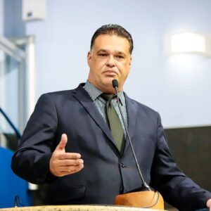 Novo avalia lançar vereador Leonardo Monjardim para disputa ao Senado