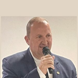 Prefeito deixa Repubicanos e vai apoiar Ricardo Ferraço