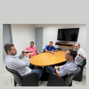 Gandini articula criação de nova linha de ônibus para Jardim Camburi