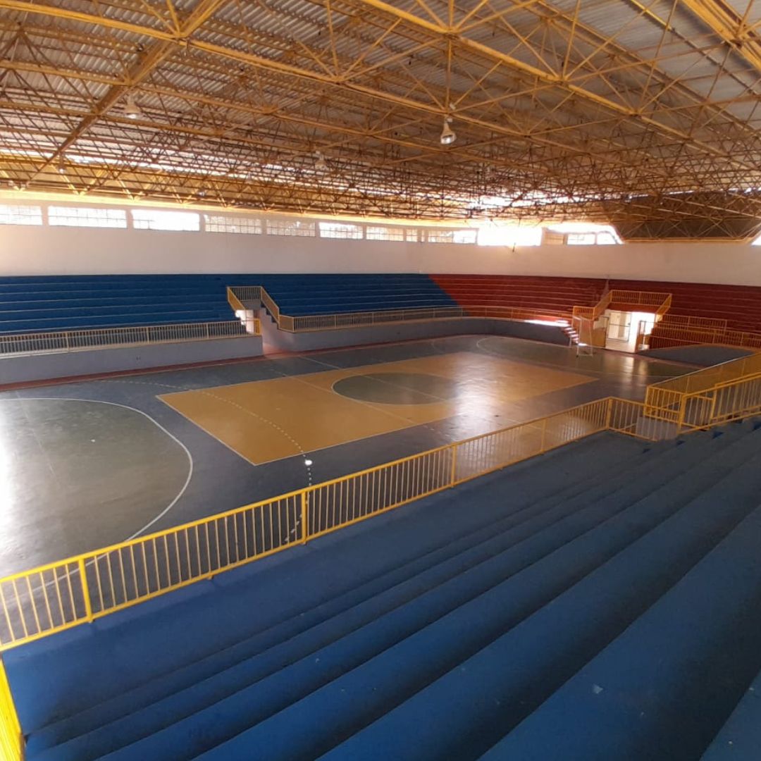 Pinheiros: Ginásio Municipal Evanildo Alves recebe melhorias e ganha cara nova