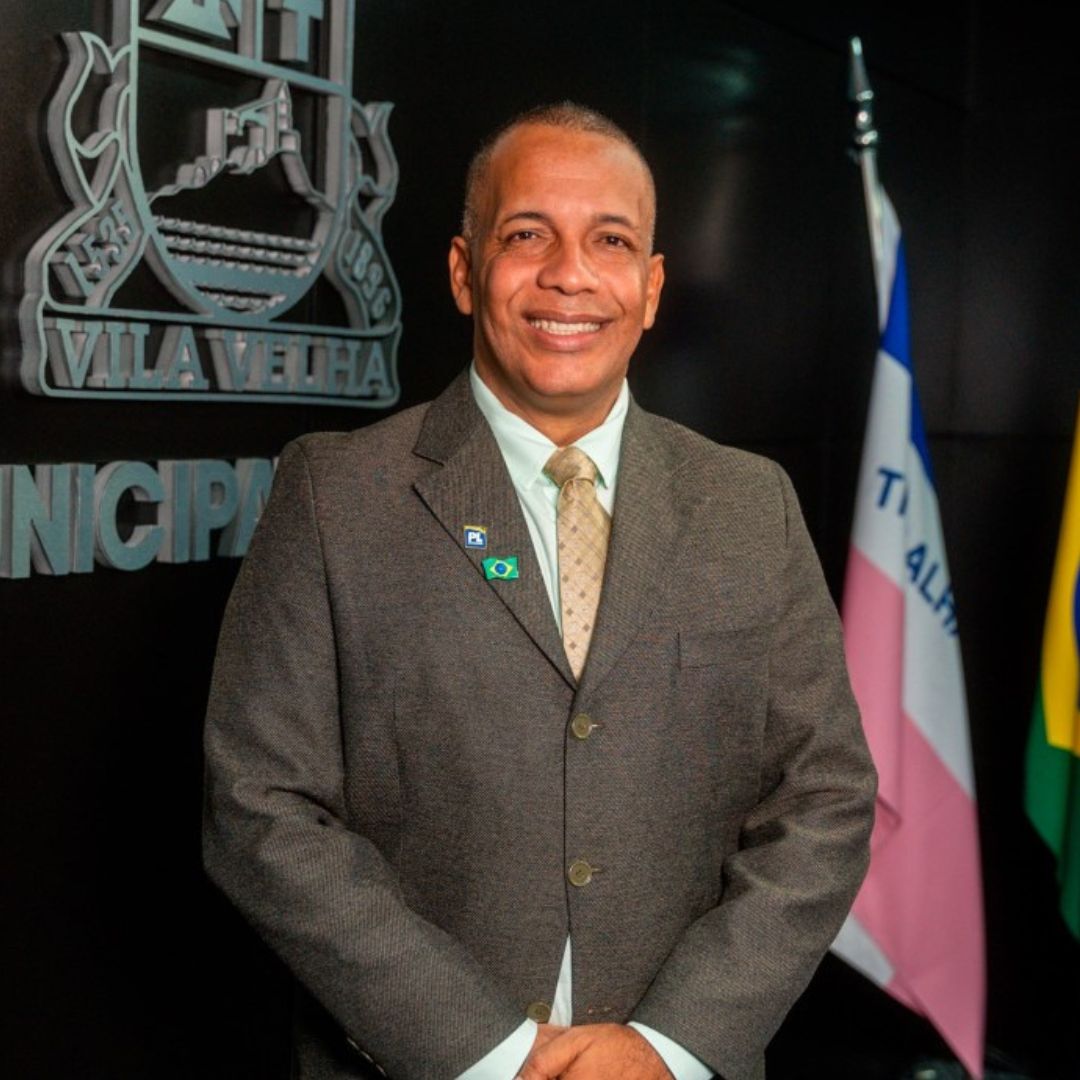 Quem é o vereador que virou a pedra no sapato de Arnaldinho?