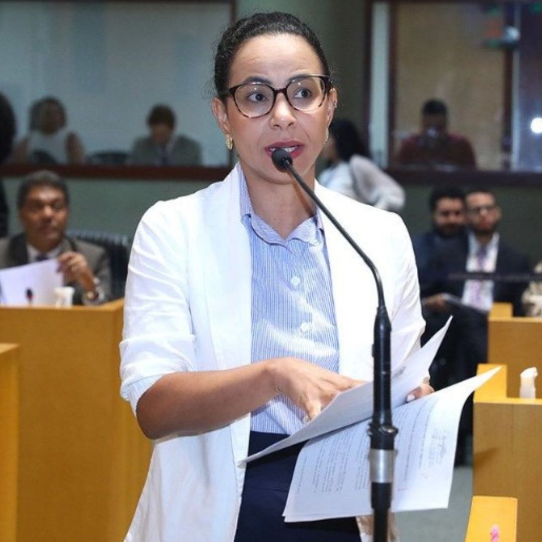 Camila Valadão pede esclarecimentos à Secult em meio a denúncias