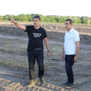 Jaguaré: Prefeito e governador visitam obras da ACP Móveis