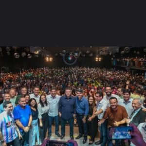 A (s) máquina (s) com Ricardo Ferraço