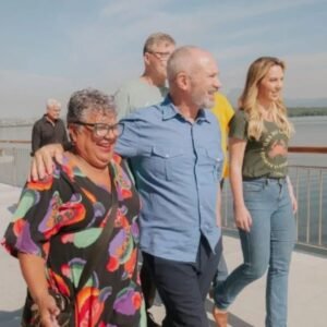Após filiação, Hartung volta às ruas, visita obras e elogia Prefeitura de Vitória
