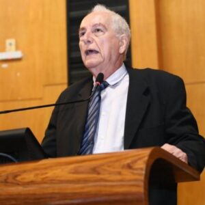 Zé Esmeraldo de malas prontas para deixar o PDT