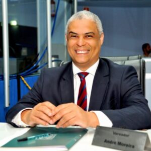 Ex-vereador de Vitória pede ao TSE a extinção do partido de Bolsonaro