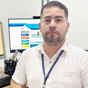 Condutores, mantenham em dia o Licenciamento 2025. Ele é um Documento de Porte Obrigatório.