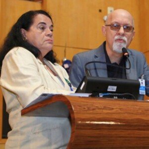 Moradores questionam mergulhão durante debate na Ales