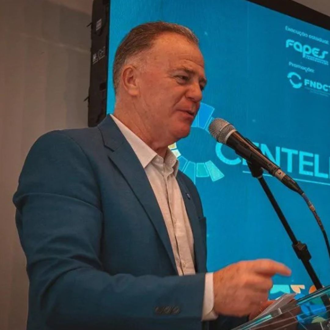 Casagrande na crista da aprovação. E o futuro?