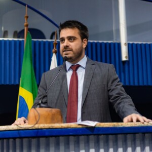 Outubro Rosa: Vitória aprova projeto que garante acompanhamento individualizado a pacientes com câncer