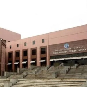 Assembleia aprova reajuste de 8% para servidores da Educação