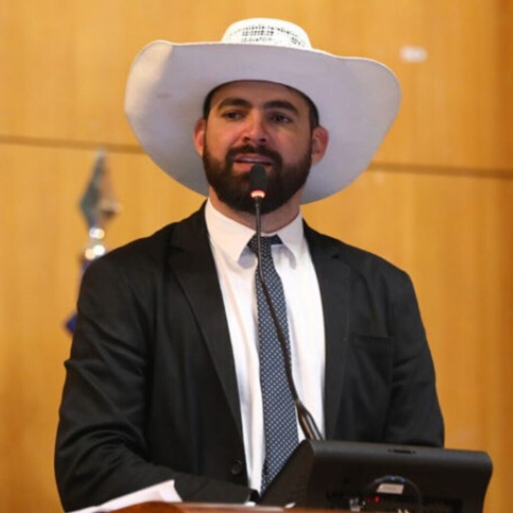 TCE-ES acolhe representação de Pablo Muribeca e suspende contrato emergencial de R$ 5 milhões em publicidade na Serra