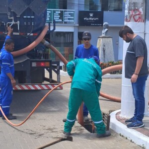 Prefeitura de João Neiva realiza operação especial de limpeza e desobstrução da drenagem na cidade