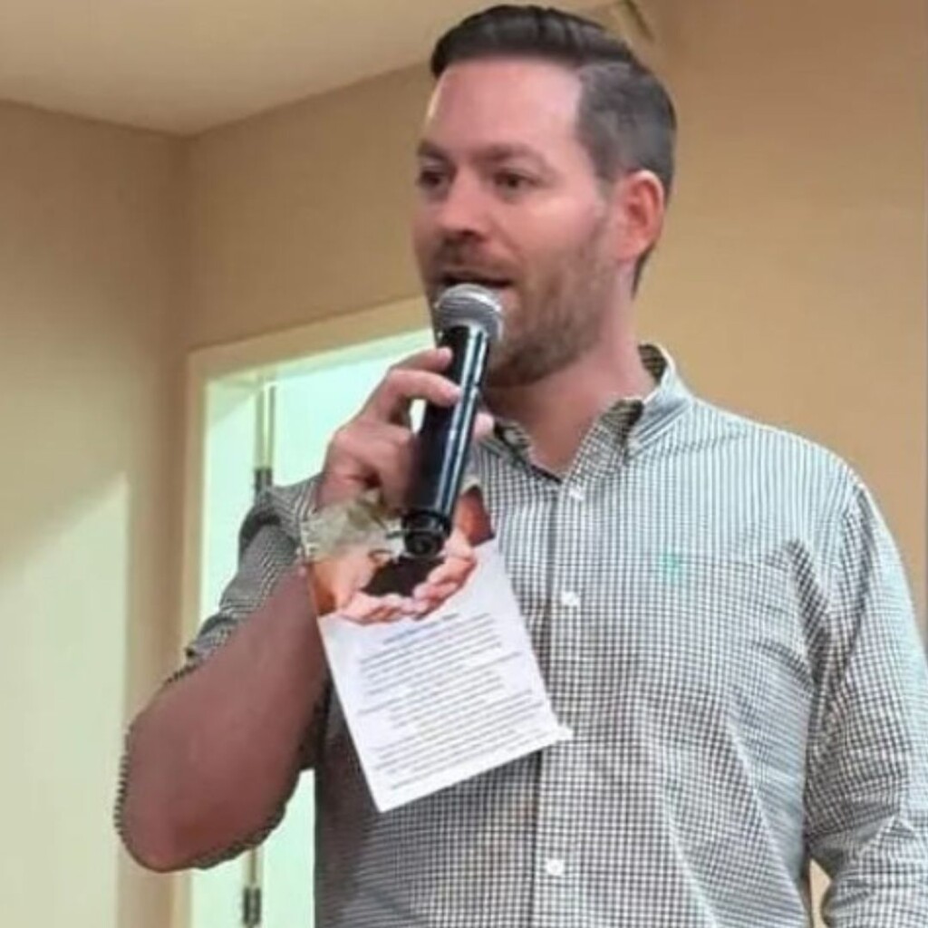 Reforma administrativa em Colatina: prefeito troca cinco secretários