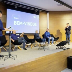 Dr. Bruno Resende apoia hospitais e pede à bancada federal mais recursos para a saúde