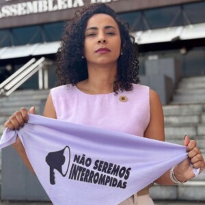 Deputado federal fica inelegível por condenação de violência política de gênero contra Camila Valadão