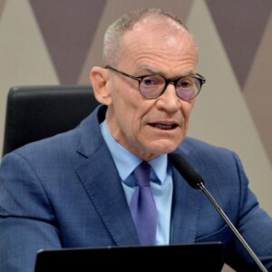 Senador Contarato propõe criação de canal nacional para denúncias de violência contra animais