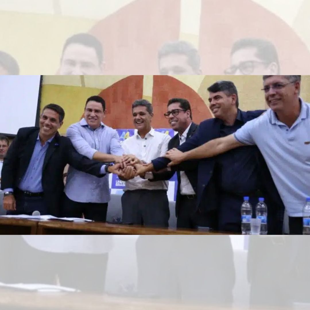 Da Vitória dá passo largo para ser candidato a senador com Ricardo e Casagrande