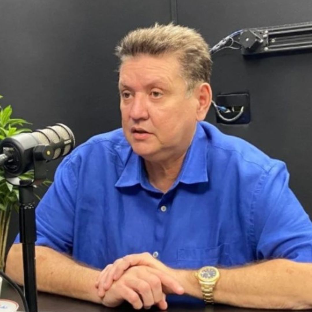 Prefeito de Cariacica marcou data para definir seu futuro político: ou renuncia para disputar o Senado, ou fica na Prefeitura até 2028