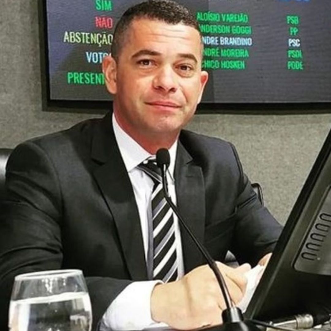 Goggi anuncia licença da presidência da Câmara de Vitória