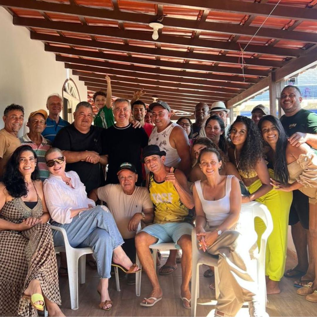 Tião Pelaes participa de encontro com lideranças em Presidente Kennedy e reforça articulação política para 2026