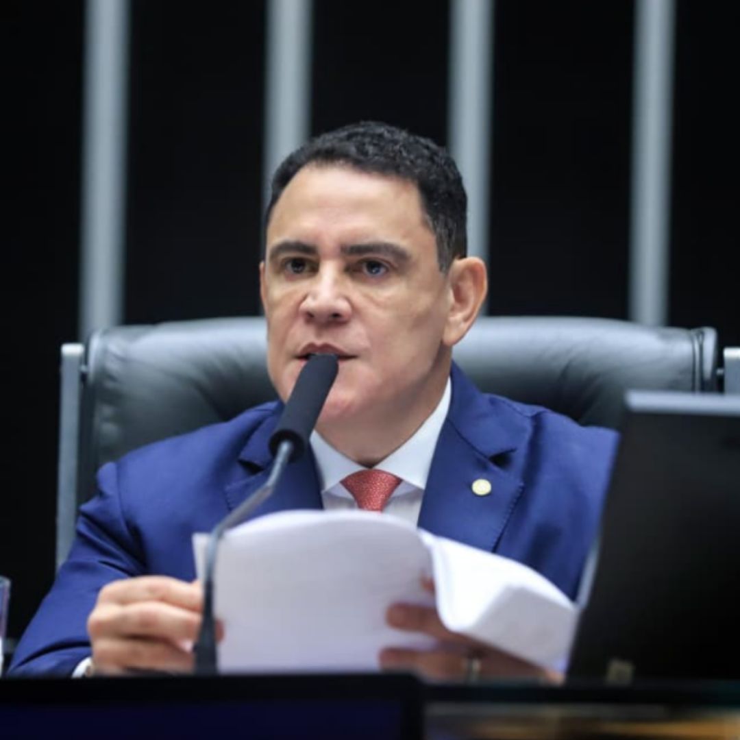 Câmara aprova urgência ao projeto que aumenta limite de faturamento do MEI para R$ 130 mil