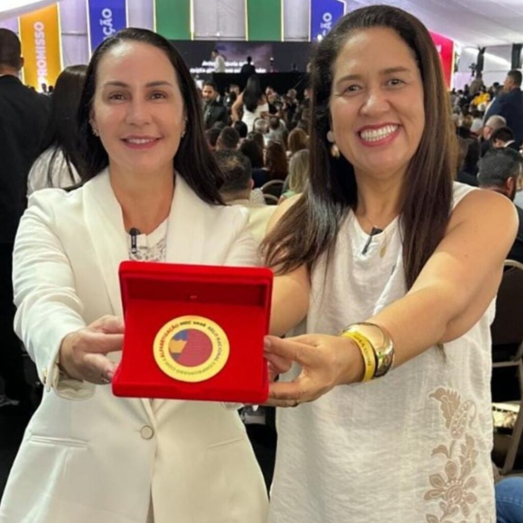 Cariacica conquista Selo Ouro nacional de alfabetização