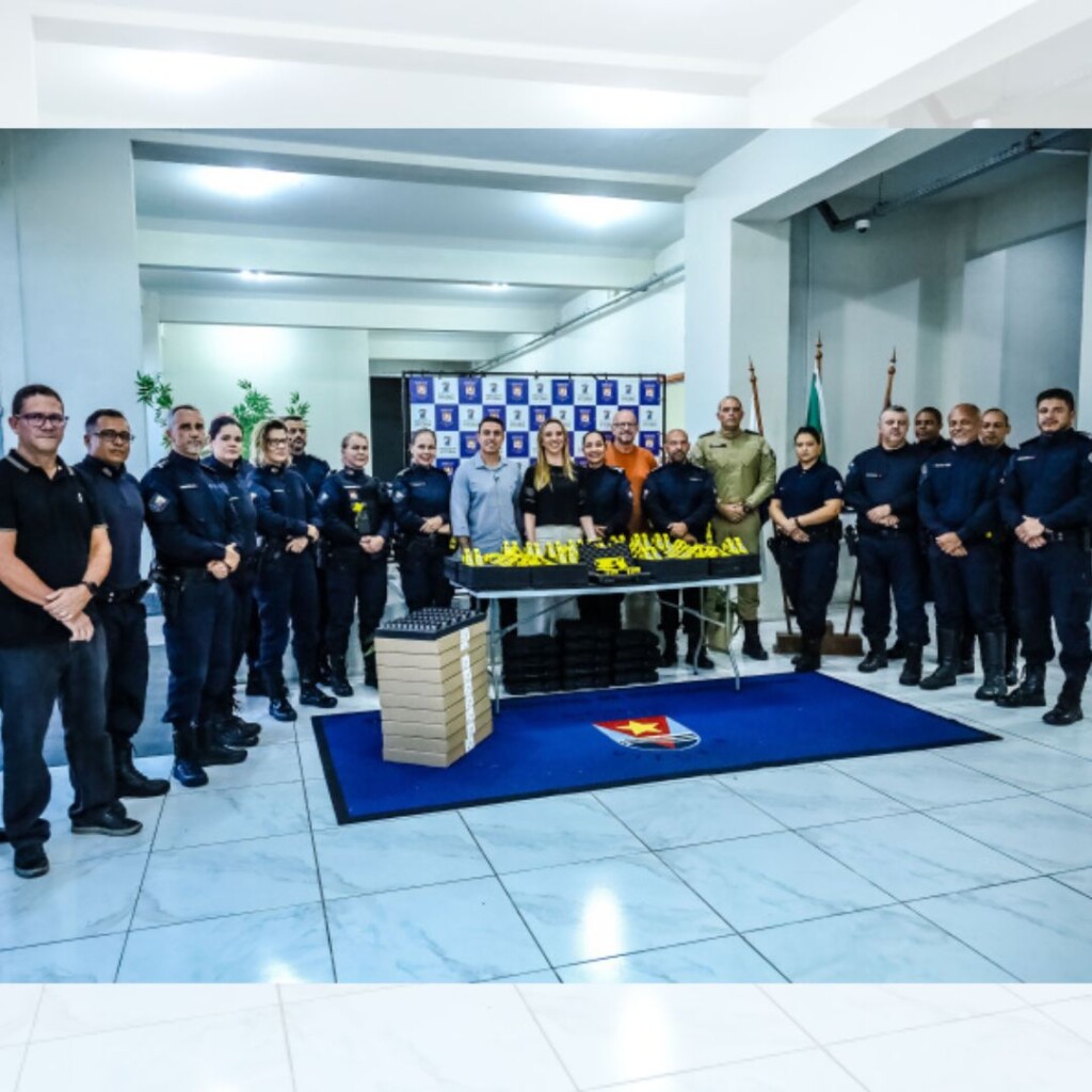 Reforço na segurança: Guarda de Vitória recebe 150 novas armas de choque
