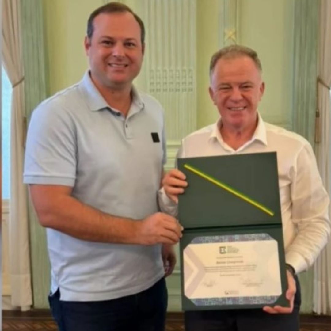 Victor Linhalis fecha com o PSB e põe em risco chapa de Arnaldinho