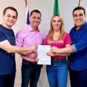 Agora é oficial: Cris Samorini assina ato de posse e se torna prefeita de Vitória