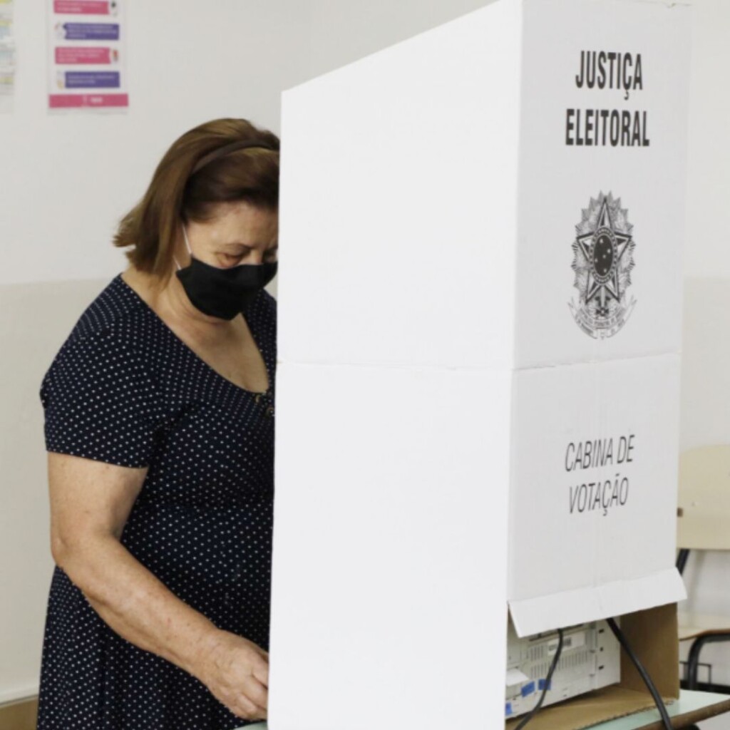 Quem é o eleitor capixaba? Mulheres, adultos e um retrato ainda cheio de lacunas