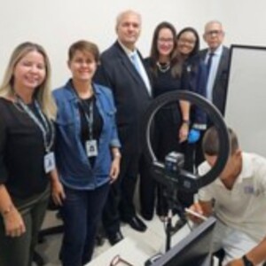 Presidente do TRE-ES confere o atendimento aos eleitores nas zonas eleitorais de Vila Velha