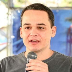 Pazolini ensaia o discurso de campanha e rebate “falta de diálogo”