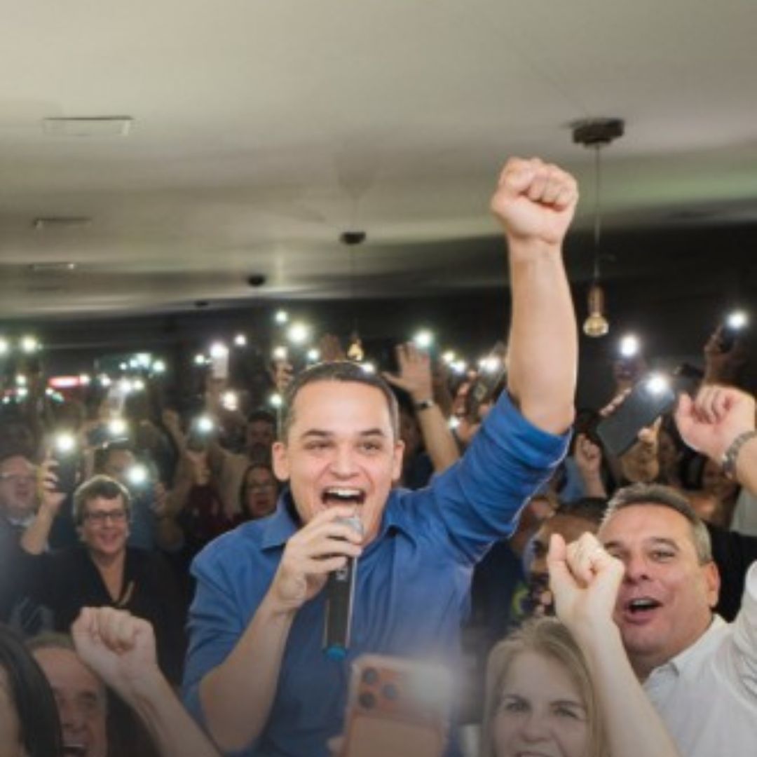 Pazolini reúne lideranças e apoiadores em encontro no bairro República